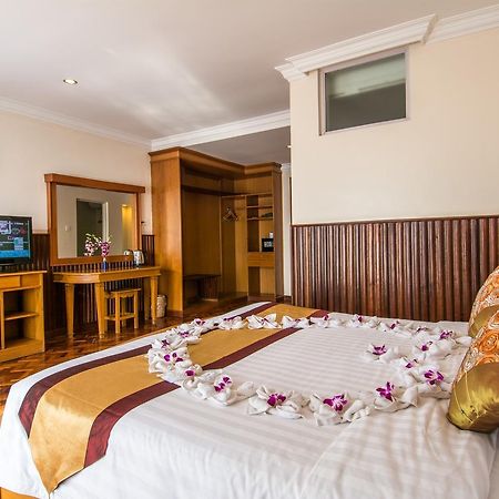 Ayarwaddy River View Hotel Мандалай Экстерьер фото