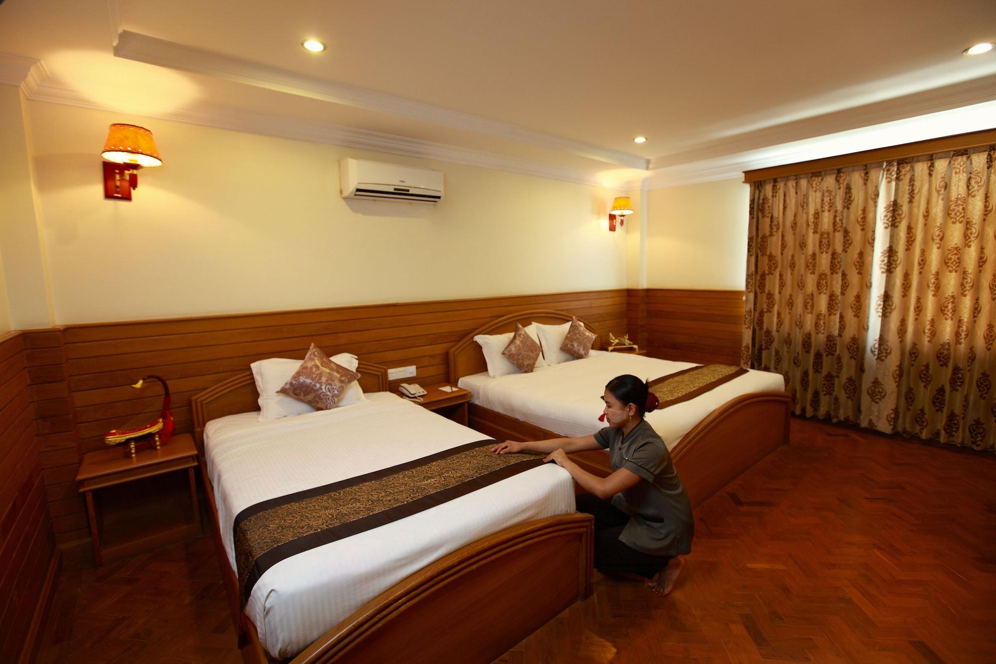 Ayarwaddy River View Hotel Мандалай Экстерьер фото