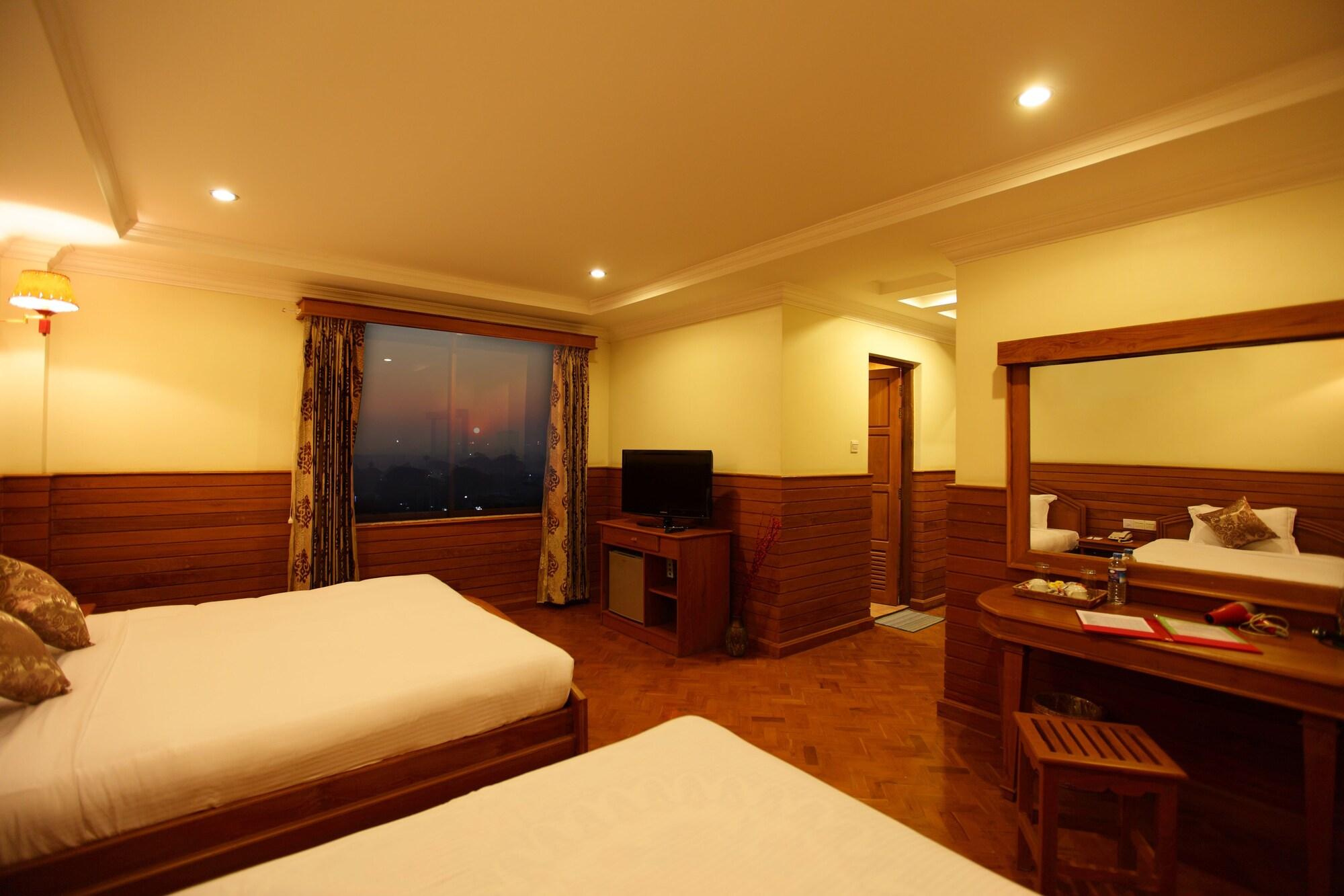 Ayarwaddy River View Hotel Мандалай Экстерьер фото